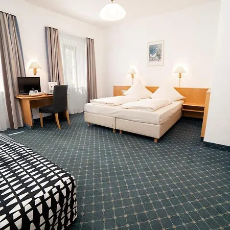 Akzent Schranne Hotell 3*