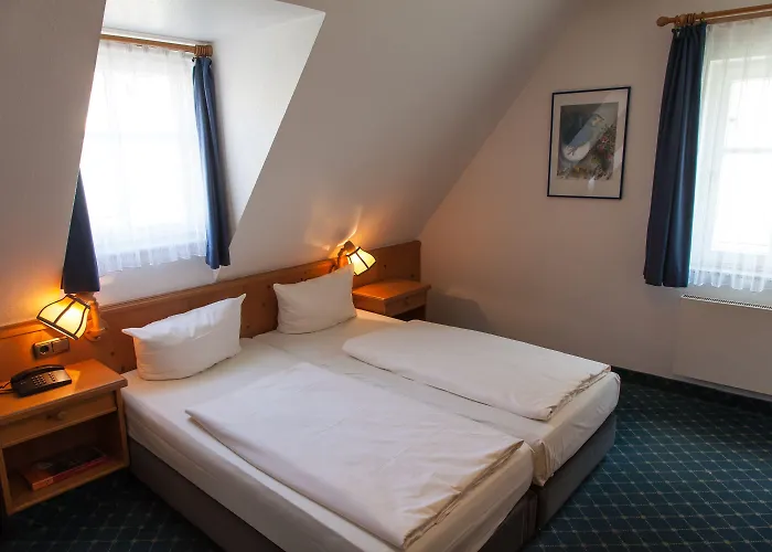 Akzent Schranne Otel 3*